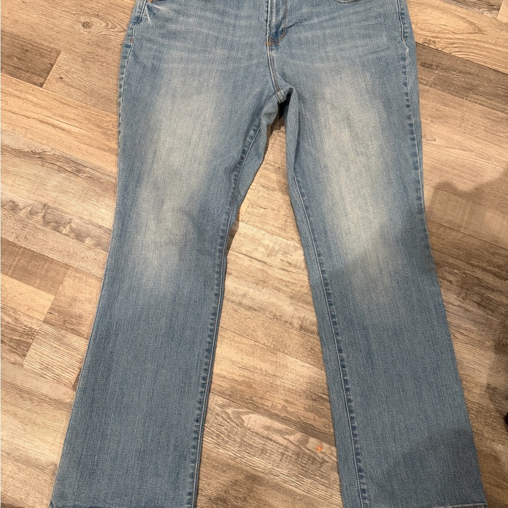 Old Navy Light Blue Straight Leg Women's Jeans